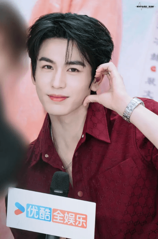 จางหลิงเฮ่อ 12